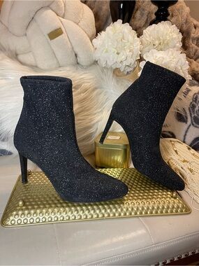 Giuseppe Zanotti Natalie Stretch Lurex Sock Booties